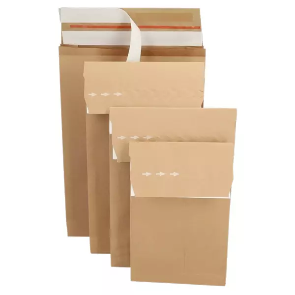 Verzendzakken kraft 450x550x80 mm met 2x strip + tearstrip FSC