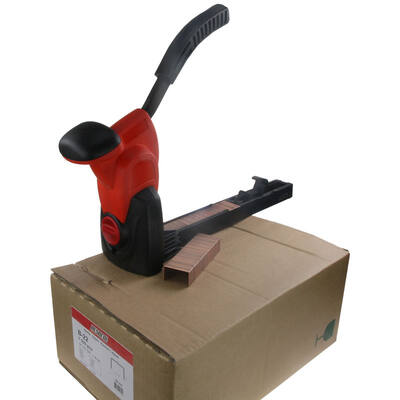 Mechanische nietmachine model 32/18 M1